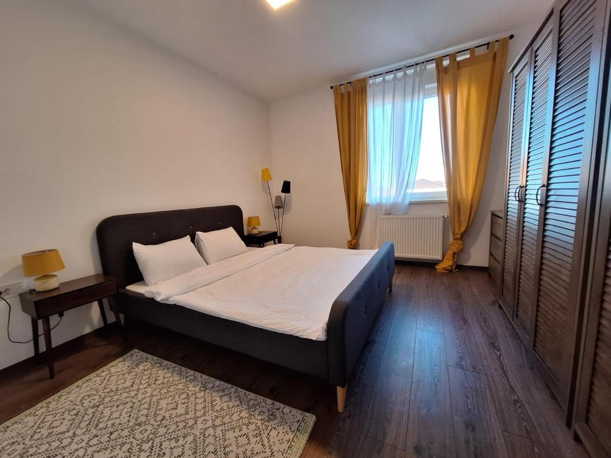 Mirvana Apartments Metheor Executive Suite Timisoara Exterior photo